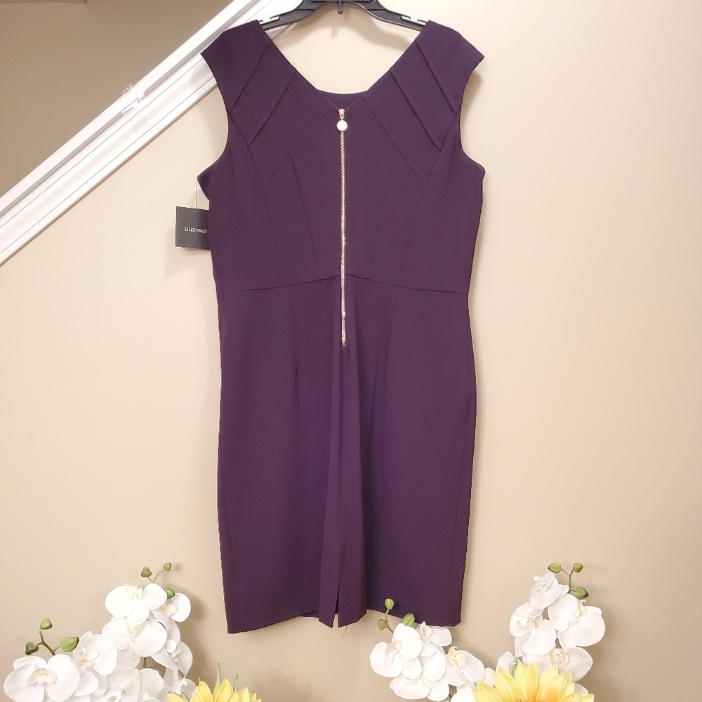 Grape/wine Colored dresswith chevron lines - Picture 4 of 7